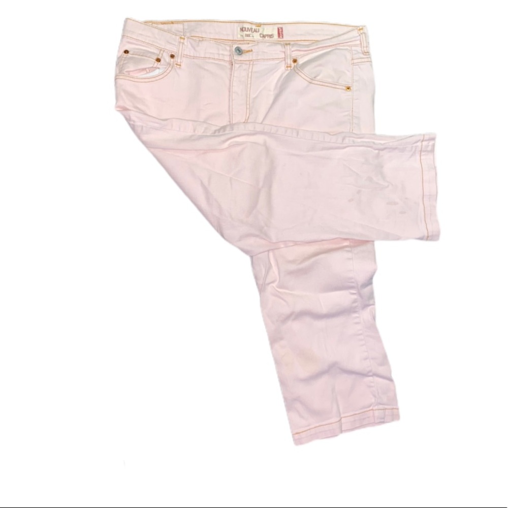 Levi 515’s Light Pink Capris
